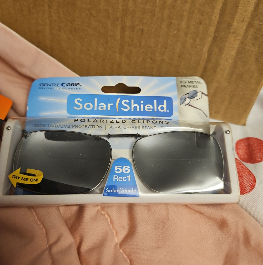 Polarized Clip-On Sunglasses - Black Lenses H9